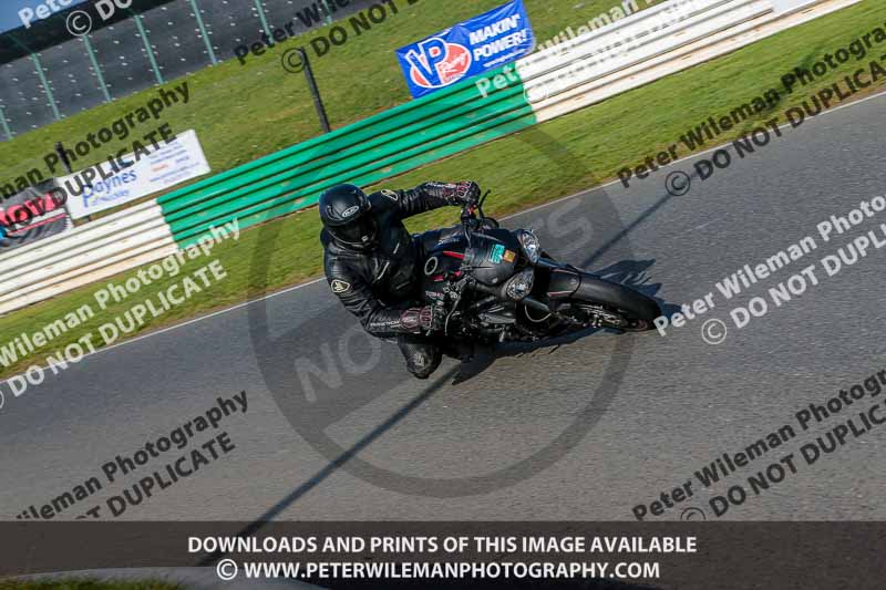 PJM Wedding Photography;enduro digital images;event digital images;eventdigitalimages;mallory park;mallory park photographs;mallory park trackday;mallory park trackday photographs;no limits trackdays;peter wileman photography;racing digital images;trackday digital images;trackday photos
